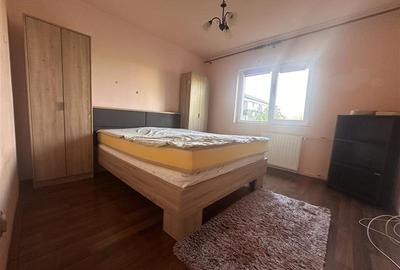 Decomandat, mobilat si utilat la etajul 3 - 8