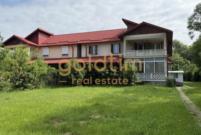 Casă individuală cu 7 camere în Cornu