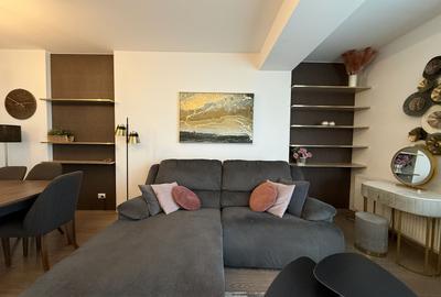 Apartament cu 3 camere decomandat, mobilat în Central