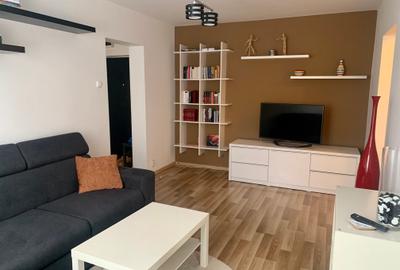 Apartament cu 2 camere semidecomandat, mobilat în Drumul Taberei