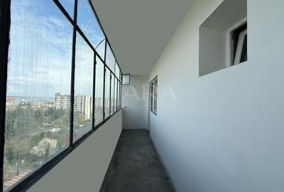 EXCLUSIVITATE. Zona Transylvania College, Iulius Mall. - 11