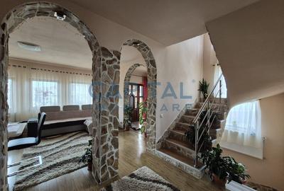 Casa la cheie cu garaj, D+P+E, 200 mpu, 1 400 mpt, central Dezmir - 8