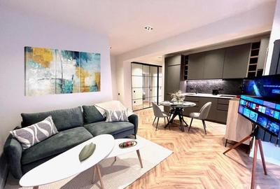 Apartament cu 3 camere semidecomandat, mobilat în Floreasca