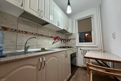 Inchiriere  Apartament cu 2 camere Podu Ros - 2