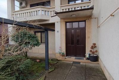 Casă individuală cu 12 camere în Brâncoveanu