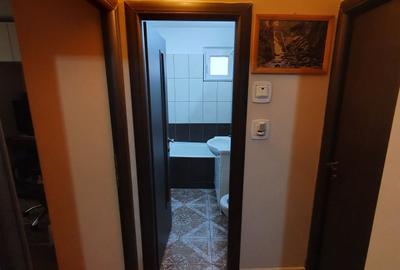 Apartament 3 camere decomandat Vest - Ploiesti - 11