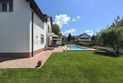 Vilă cu piscina langa British School - 18