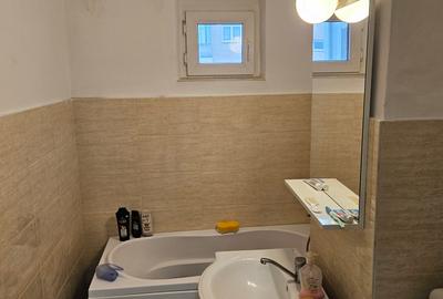 Vand apartament 2 camere in Deva, zona Gojdu (Constructorilor), et. 3 - 4