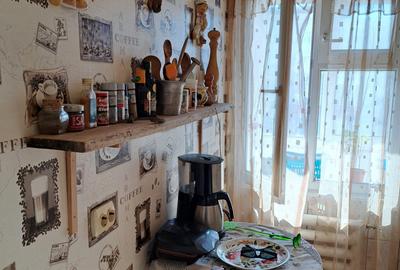 1 Mai - Piata Chibrit | 2 Camere | Metrou 3 Minute | Balcon | 5/8 - 6