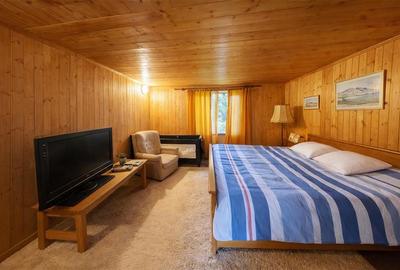 FILM &Tur LIVE! Casa de vacanta, intr- o ariere admirabila,Lunca Bradului - 4