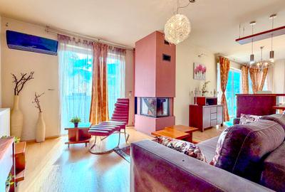 Penthouse cu 3 camere decomandat, mobilat în Avantgarden