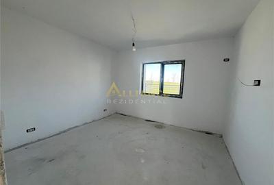 Casa individuala - 3 camere  - 2 bai- teren-375 mp-200 M de STV - 13