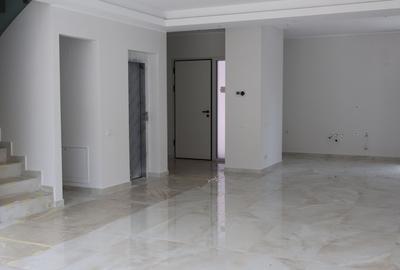 El Unico Residences | Pipera 180