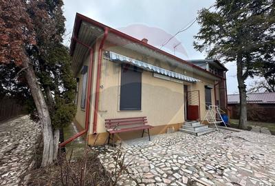 Casa individuala Peris Ilfov teren 2200 mp piscina garaj - 1