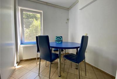 Apartament cu 3 camere de inchiriat, mobilat si utilat in 7 Noiembrie - 10