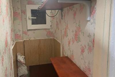 Vand urgent garsoniera  ultracentral  Piata Rosetti - Bd. Carol - 5