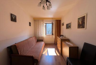 Apartament 3 camere - ideal pentru studente/colege, zona linistita si sigura - 10