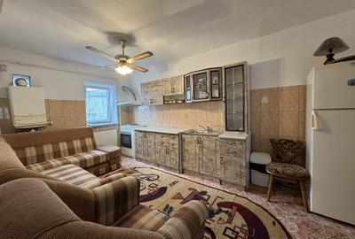 2 cam. 55 mp, decomandat, et.4, str. Manastirii - 1