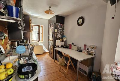 Casa individuala 3 camere | Curte comuna | Stefan cel Mare- Eminescu - 9