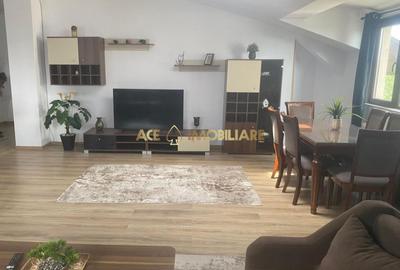 Apartament cu 4 camere semidecomandat, mobilat în Băneasa
