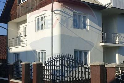 Casă / Vilă cu 6 camere de vânzare - 11