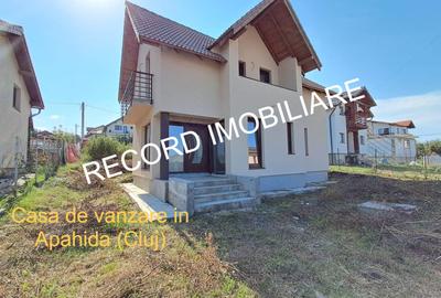Casă individuală cu 4 camere în Apahida