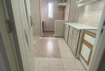 Apartament cu 2 camere semidecomandat în Țiglina 2