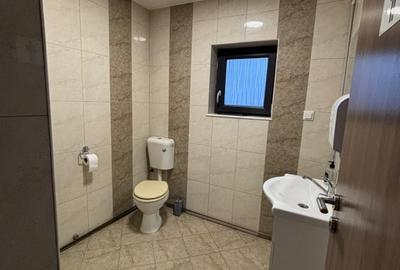 Spațiu de birouri central – 3 încăperi (open space 60 mp) + parcare - 9