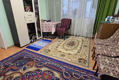 Apartament cu 2 camere în Podu Roș