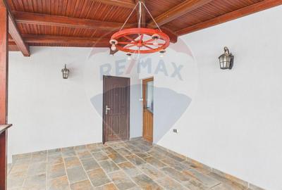 Apartament de vanzare in vila cu curte in satul Ulmi - 13