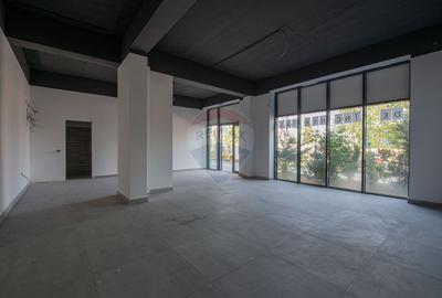 Spatiu comercial de inchiriat 86mp cu vitrina Militari - 9