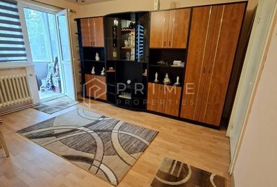 Apartament cu 3 camere decomandat în Dâmbu Pietros