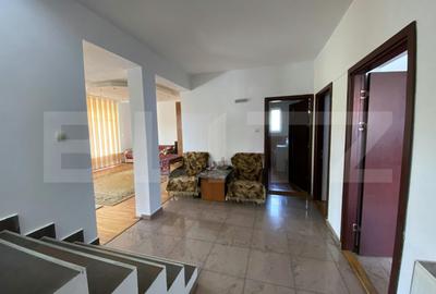 Proprietate speciala: Casa individuala 200 mp utili si 2550 mp teren, Oasului - 13