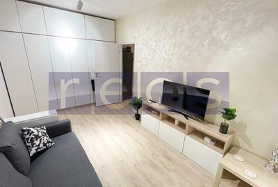 Apartament cu 3 camere decomandat, mobilat în Regie