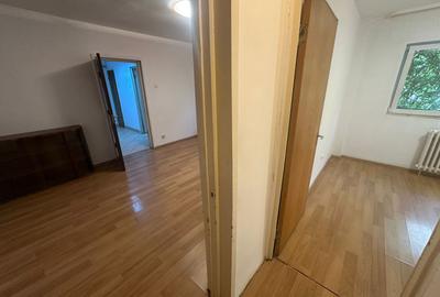 2 Camere Parter din 8 an 1982 Ideal Birou Firma Bloc Izolat Bucur Obor - 3