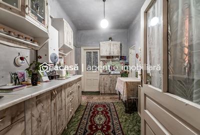 Casa 3 camere, bucatarie si baie, in zona centrala din Chisineu-Cris - 13