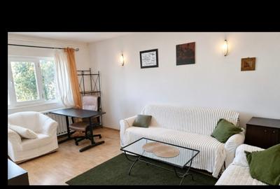Apartament cu 2 camere decomandat în Aviației