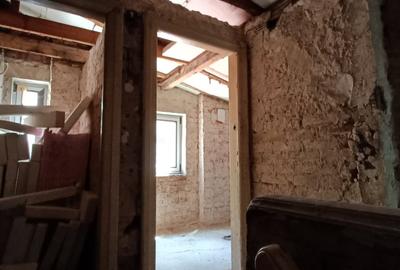 TITULESCU - langa Clinica 32 vanzare casa 230 mp - 9