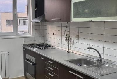 Doua camere cu parcare Basarabia - Costin Georgian - 4
