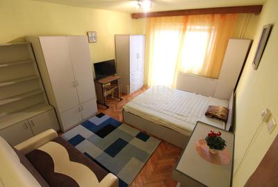 Cf 1, centrala proprie, balcon, intr-o zona linistita din Complex-ul Studentesc. - 1