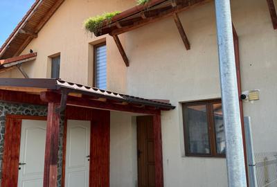 Casa insiruita, P+M, Sanpetru, Mobilata - 1