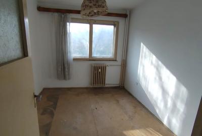 Apartament cu 3 camere decomandat în Tomis Nord
