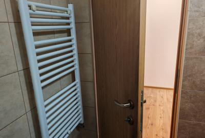 Apartament 3 camere liber la vanzare zona Astra - 18