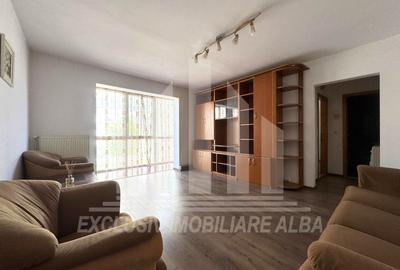 Apartament 3 camere | De vanzare | 70 mp | Etaj 1 | Renovat | Cetate - 1