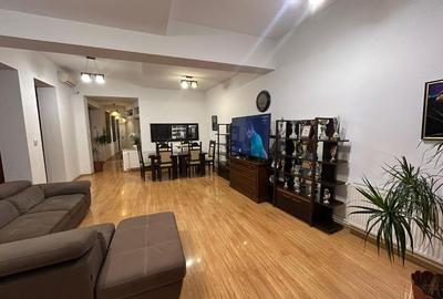 2 spații/apartamente – etaje integrale,în insulă/intersecție,la  Smith - 8
