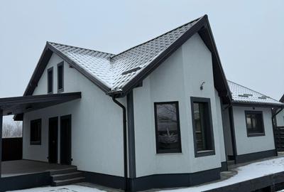De inchiriat casa cu 2 dormitoare si bucatarie utilata, Letea Veche - 2