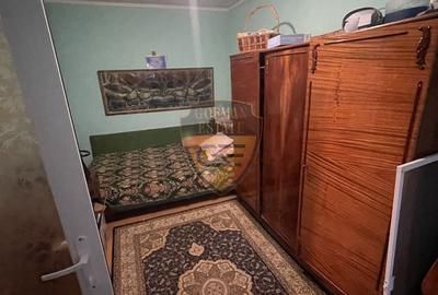 2 camere KM 4-5 semidec, parter, 42 mp cu balcon + boxa gaze in bloc, de renovat - 5