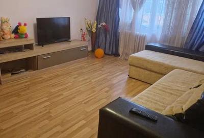 Apartament 3 camere | Dristor | Aleea Lacramioarei - Rm. Sarat | 1982 - 1