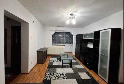 Vand apartament 3 camere zona Vlaicu - 2