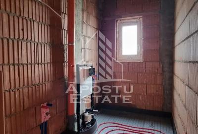 Apartament cu 1 camera de vanzare, bloc nou, loc de parcare, Sanandrei - 2